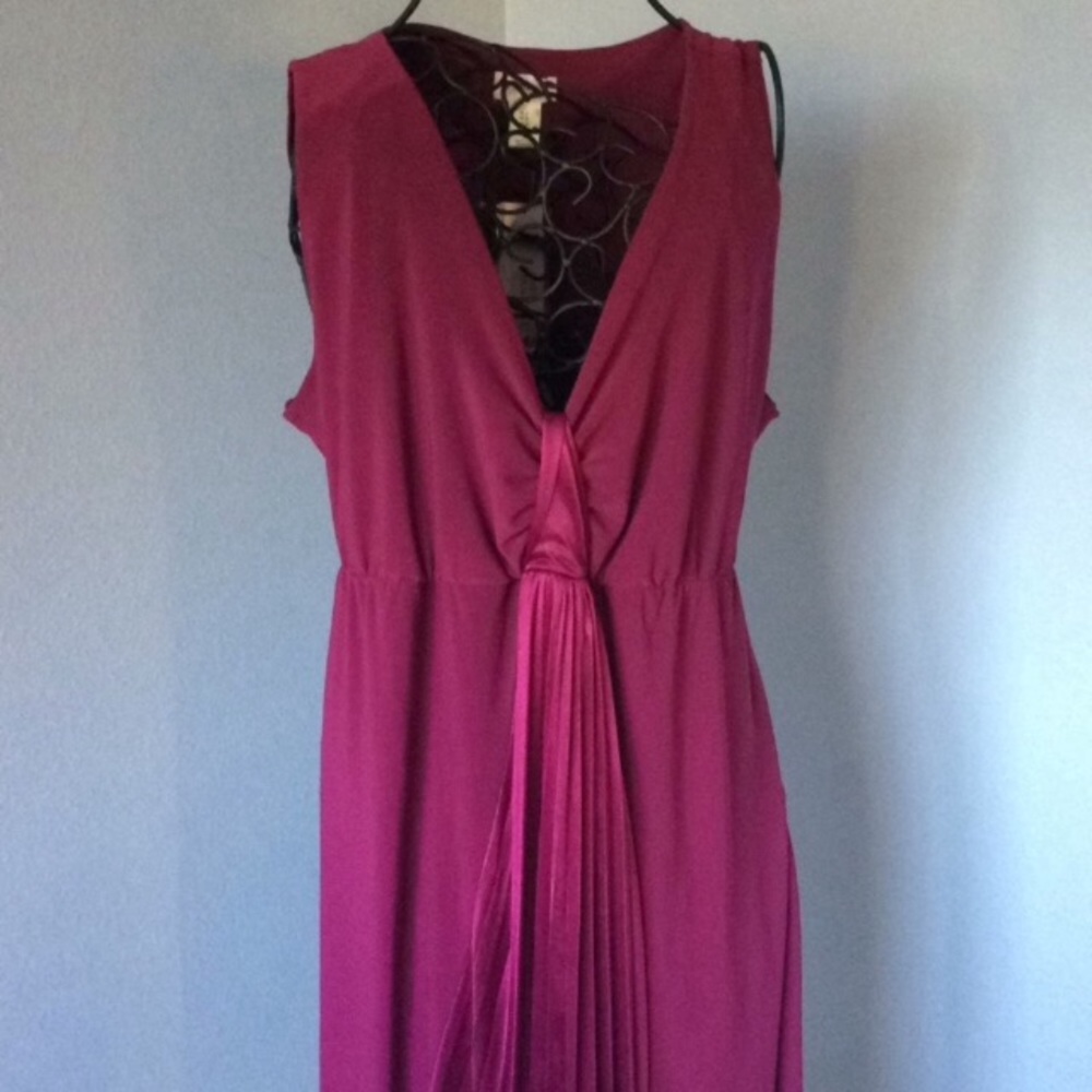 Motherhood Special Occasion Sleeveless Maternity Dress Size L